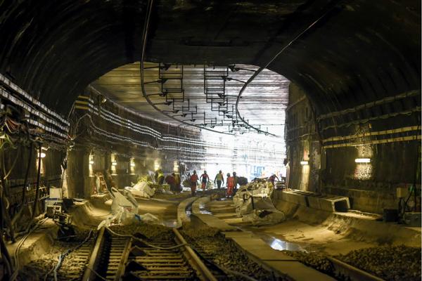 190 km de voies renouvelés en 2018 en Ile-de-France - Crédit: ©SNCF Réseau